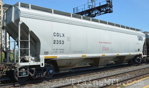 Car/wagon CGLX2353 right side / coté droit